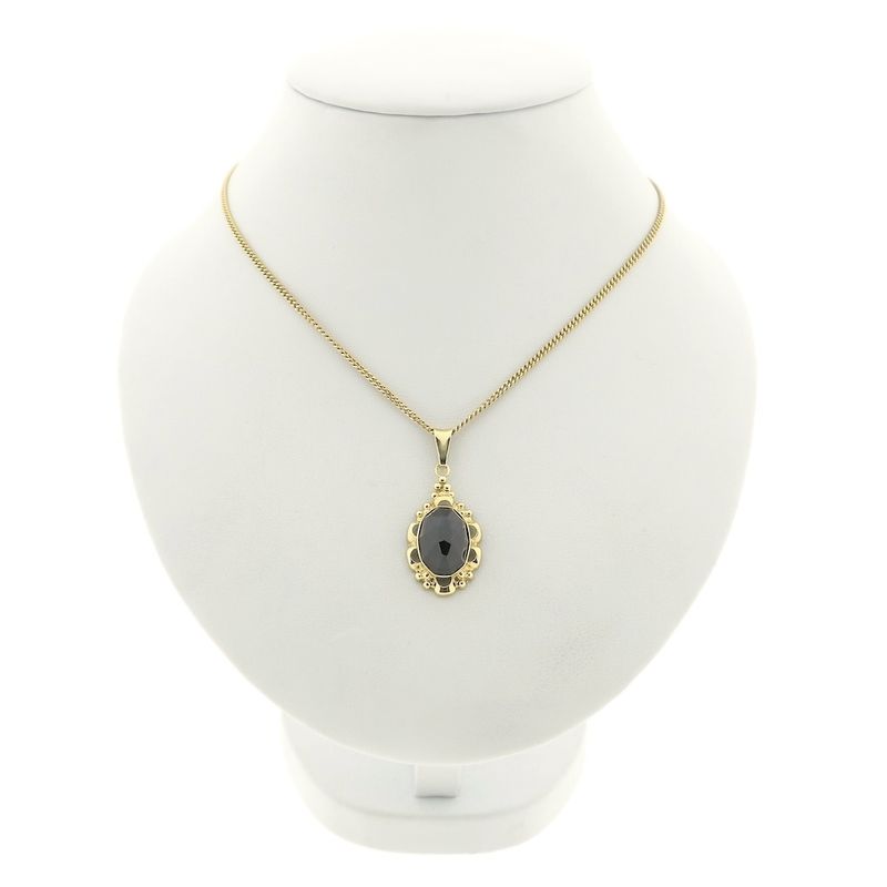 Image 3 of Vintage gold pendant with garnet