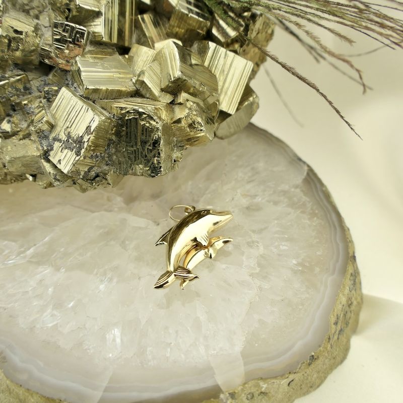 Image 2 of Golden dolphin pendant