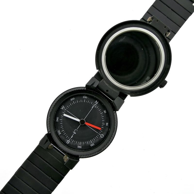 Image 20 of IWC Porsche Design Compass IW3510; Automatic men's watch with compass