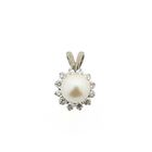Image 1 of White gold pendant with pearl and diamonds