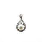 Image 1 of White gold pendant with pearl and diamonds; 0.13 ct.