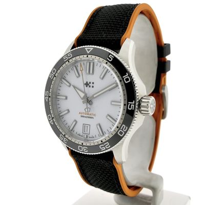 Image 2 of Christopher Ward C60 Trident Pro; Automatic men's watch