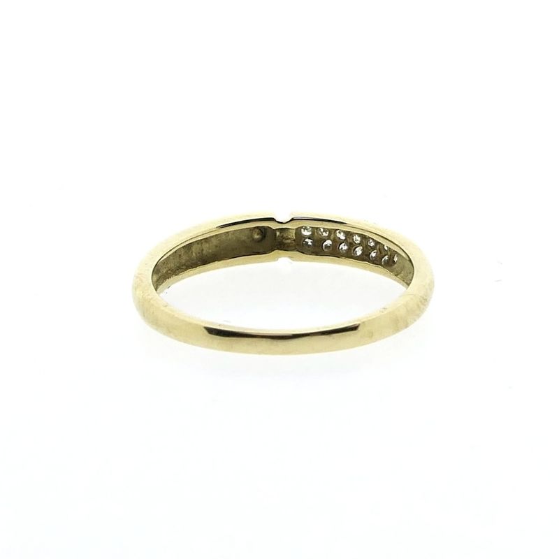 Image 4 of Gold ring with diamond; 0.20 ct.