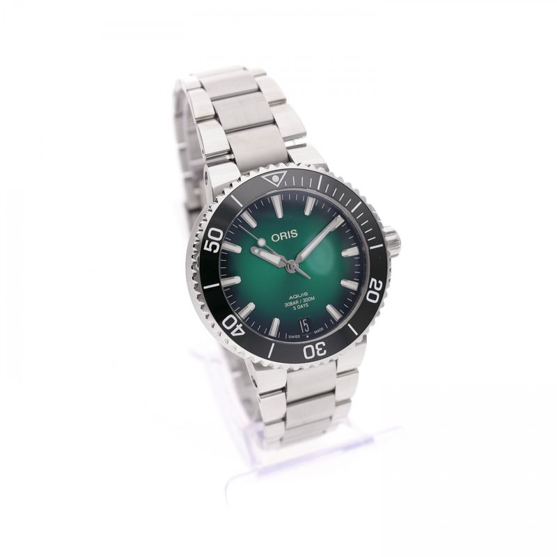 Afbeelding 14 van Oris Aquis Date '5-Days' Cal. 400; Automatisch Heren Horloge