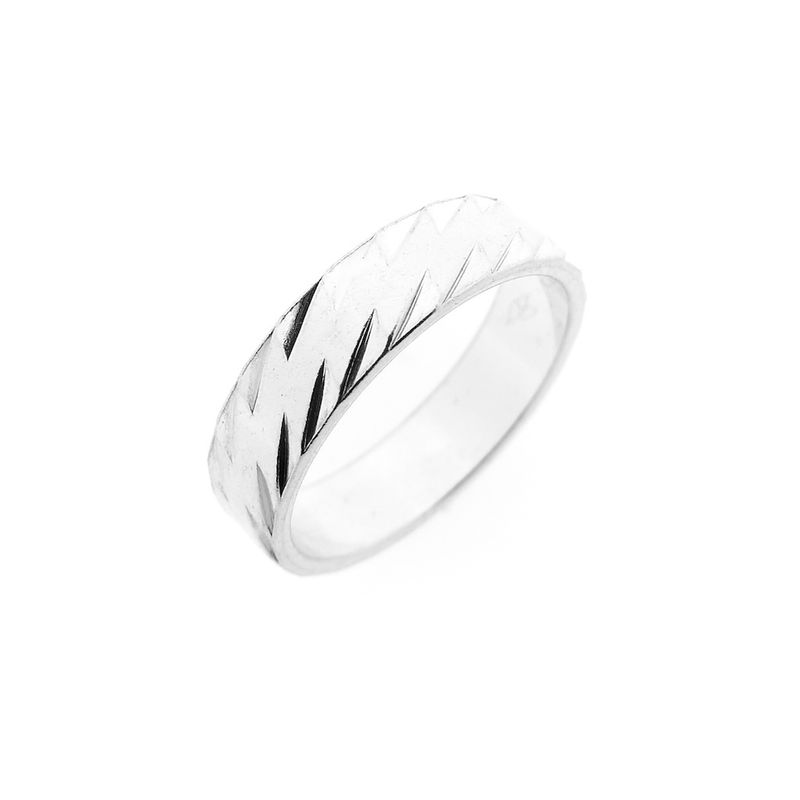 Image 2 of Silver ladies ring with diagonal relief