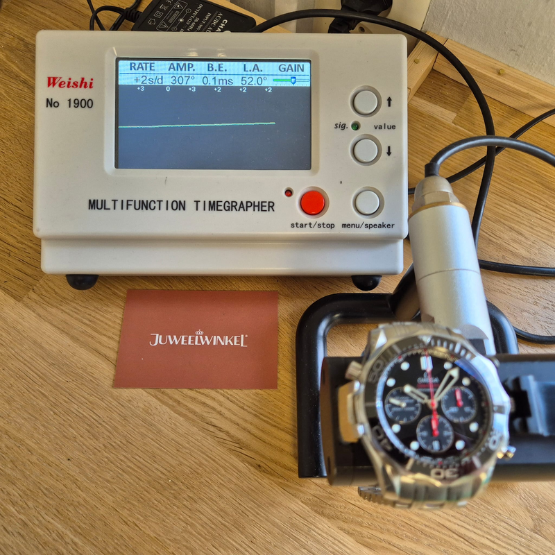 Image 16 of Omega Seamaster Diver 300M Chronograph 212.30.44.50.01.001; Automatic Men's Watch