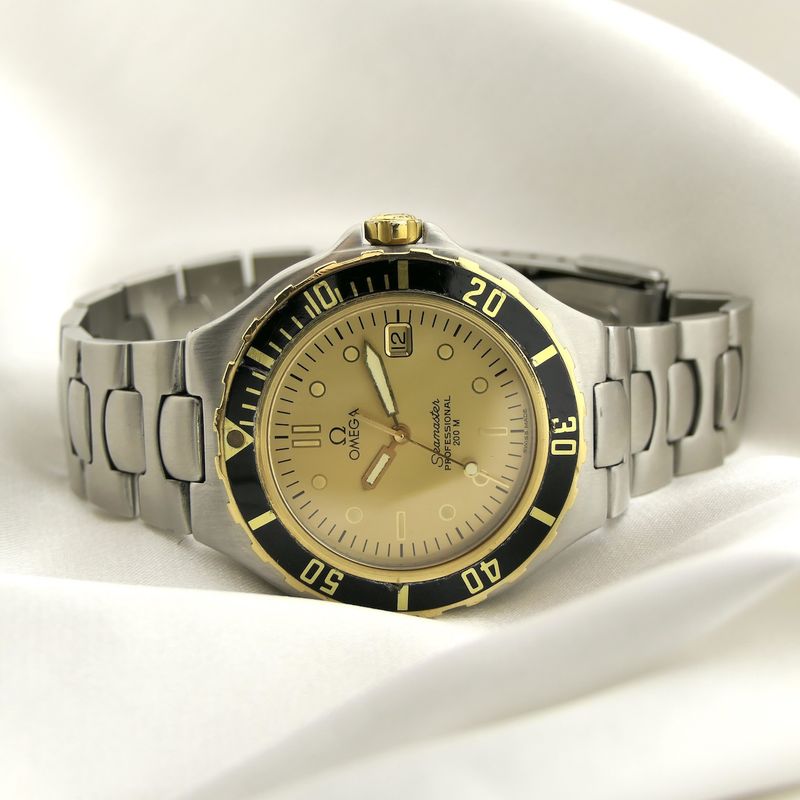 Image 13 of Omega Seamaster Pre-Bond 396.1042; Gold/steel men's watch