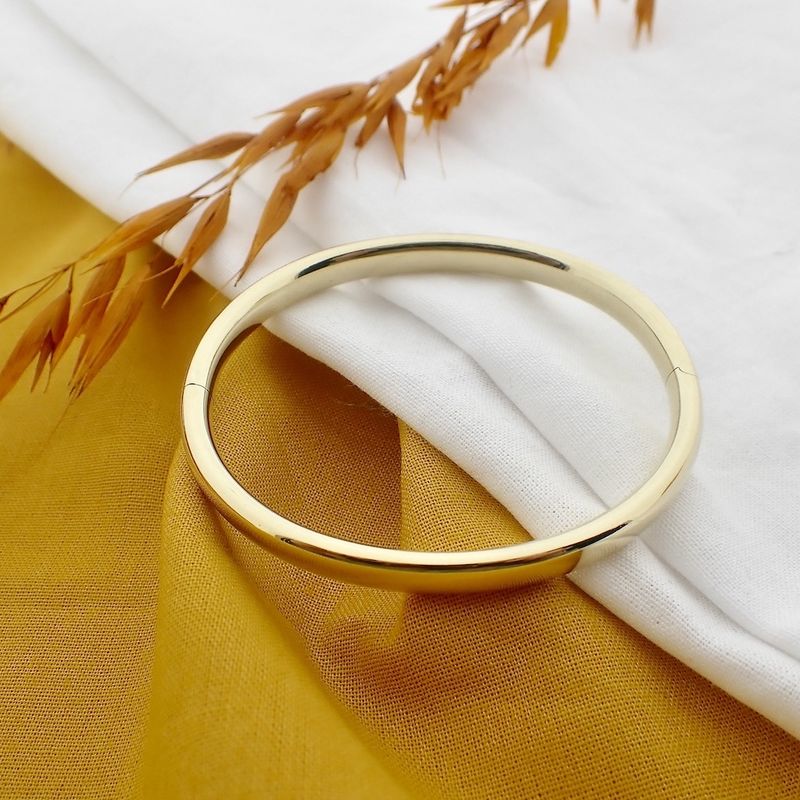 Image 2 of Gold smooth slave bracelet | Ø 60 mm