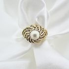 Image 2 of Vintage gold ring with pearl
