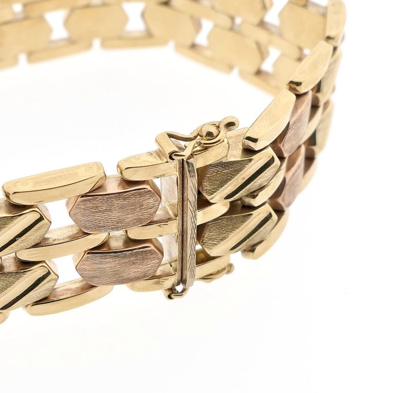 Image 8 of 8 carat bicolor link bracelet