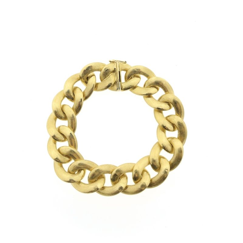 Image 3 of Robust gold gourmet link bracelet