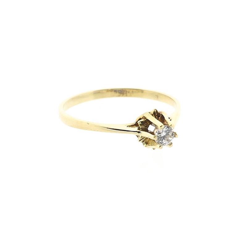 Image 4 of Gold solitaire ring with zirconia