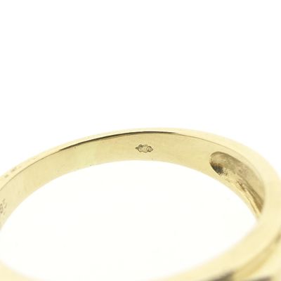 Image 2 of Gold signet ring with diamond; 0.01 ct.