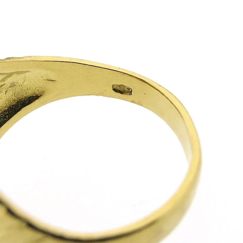 Image 6 of Gold ring of a lion's head with zirconia