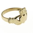 Image 3 of 9 carat Claddagh ring