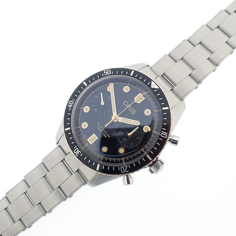 Image 7 of Oris Divers 'Sixty-Five' Chronograph Men's Watch