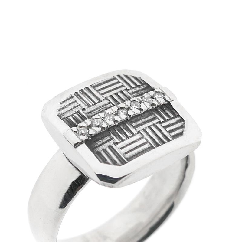 Image 3 of White Gold Ring with Diamonds; 0.07 ct.