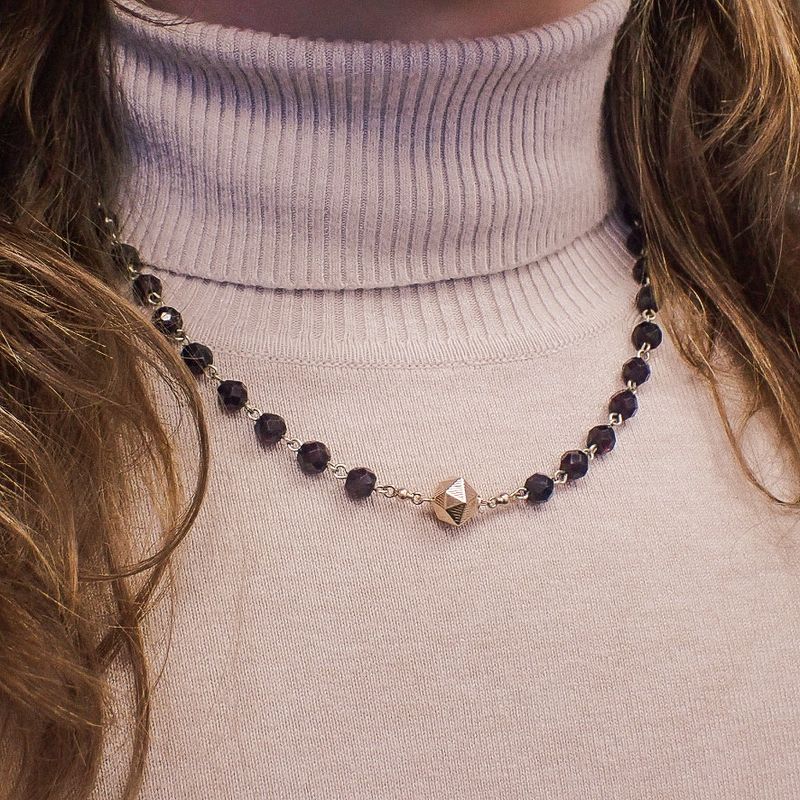 Image 4 of Garnet necklace with gold paston clasp; Antique/vintage | 47.5 cm