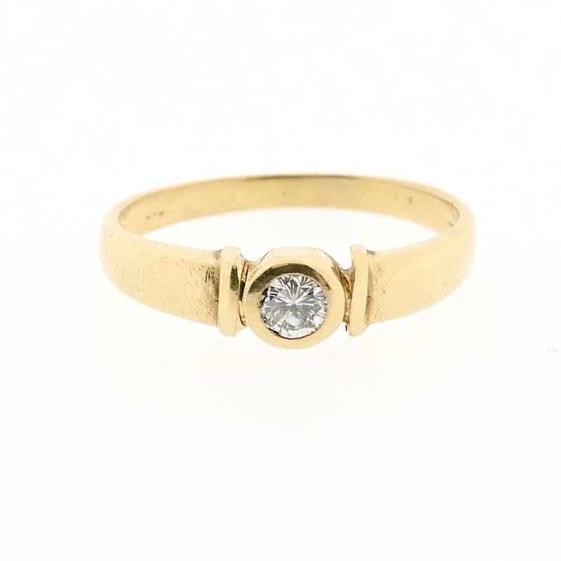 Image 7 of Gold solitaire ring with diamond; 0.14 ct.
