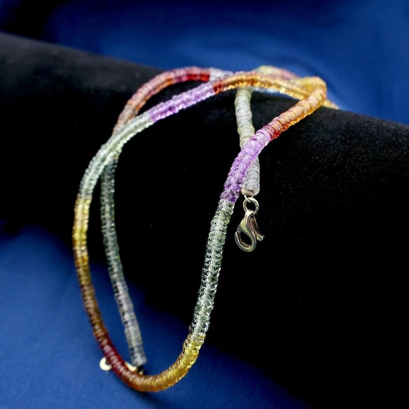 Image 2 of Multicolored sapphire bead necklace with gold clasp | 45 cm
