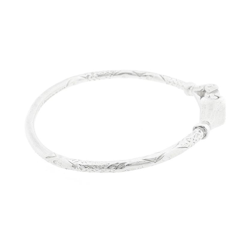 Image 6 of Silver clamp bracelet from Trinidad | Ø 69 mm