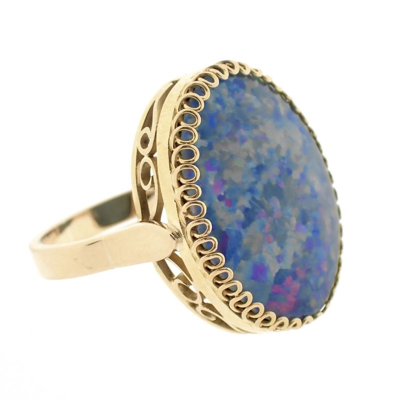 Image 6 of 18K Gold Ring with Triple Opal | Vintage