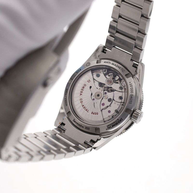 Image 7 of Omega Seamaster 300m Master Co-Axial Chronometer 233.30.41.21.01.001; Automatic Men's Watch