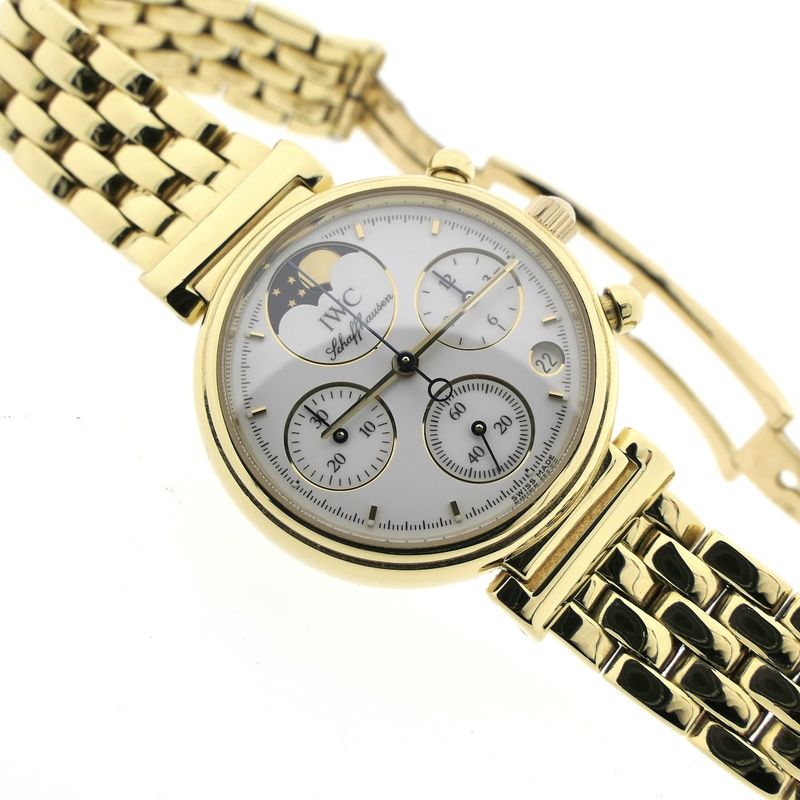 Image 23 of IWC Da Vinci Chronograph IW3735; 18k gold ladies' watch with moon phase