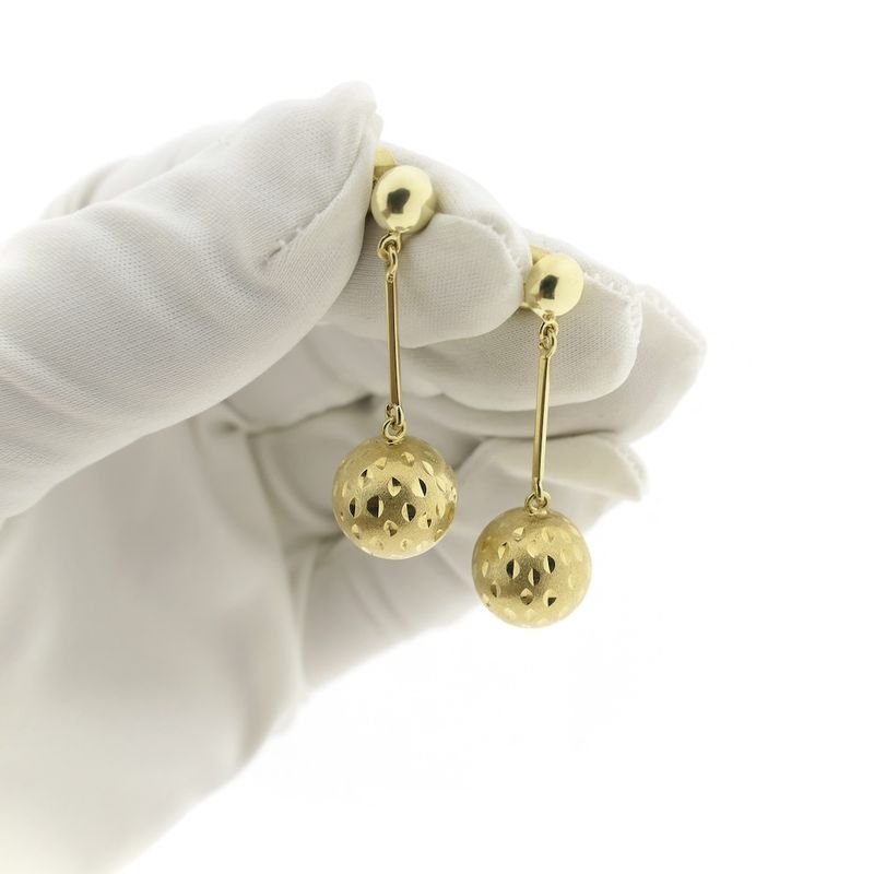 Image 6 of Gold earrings with balls
