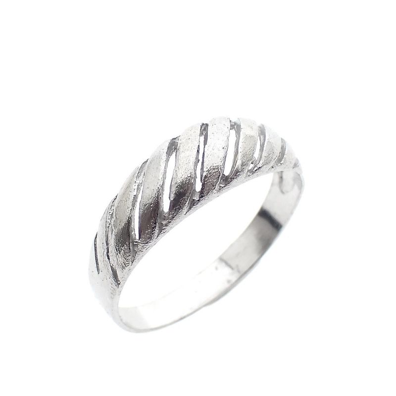 Image 1 of Silver ring with fantasy design