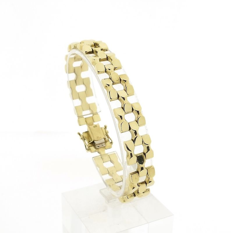 Image 1 of Gold Bismarck link bracelet