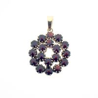 8 carat vintage pendant with garnet stones