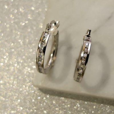 Image 2 of White gold earrings with zirconia | Ø 20.0 mm