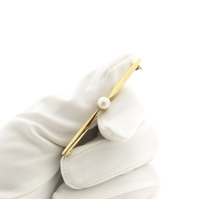 Vintage gold brooch with pearl Image 1 of Vintage gold brooch with pearl