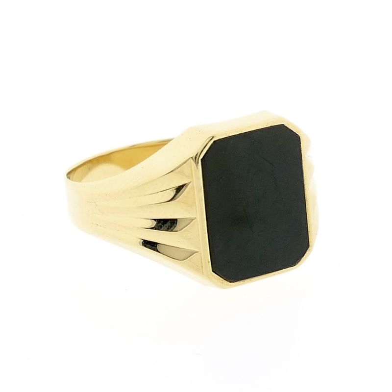 Image 3 of Gold signet ring with onyx