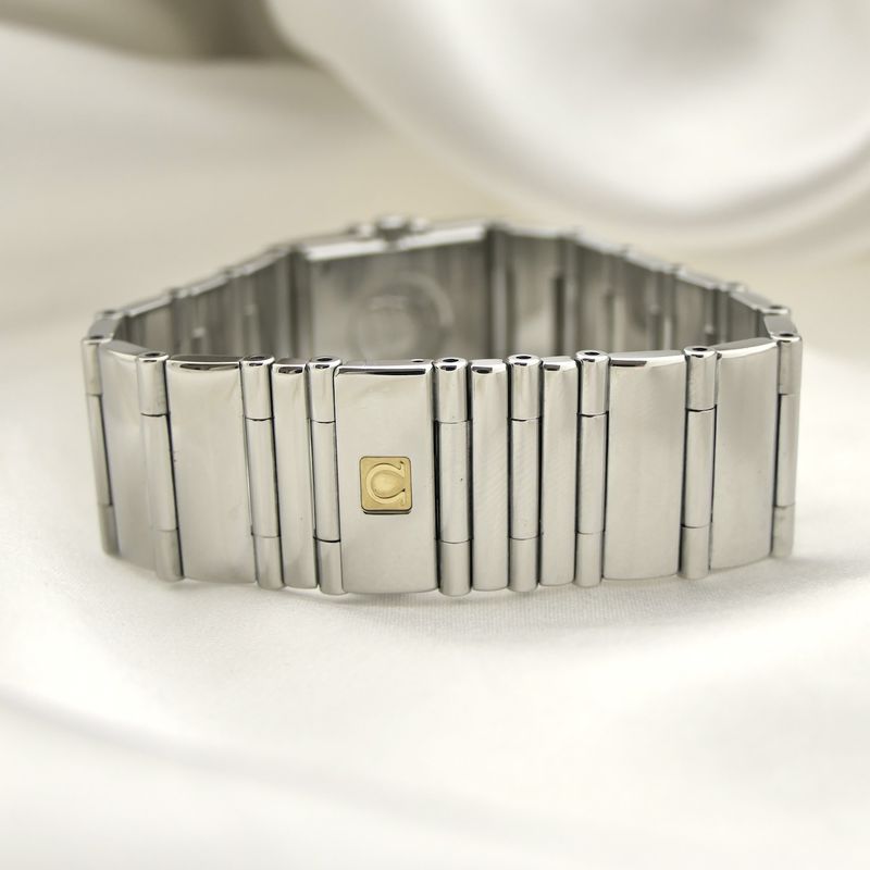 Image 12 of Omega Constellation Quadra 1528.46.00; Women's watch with diamonds