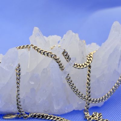 Image 2 of Gold gourmet link chain | 48 cm