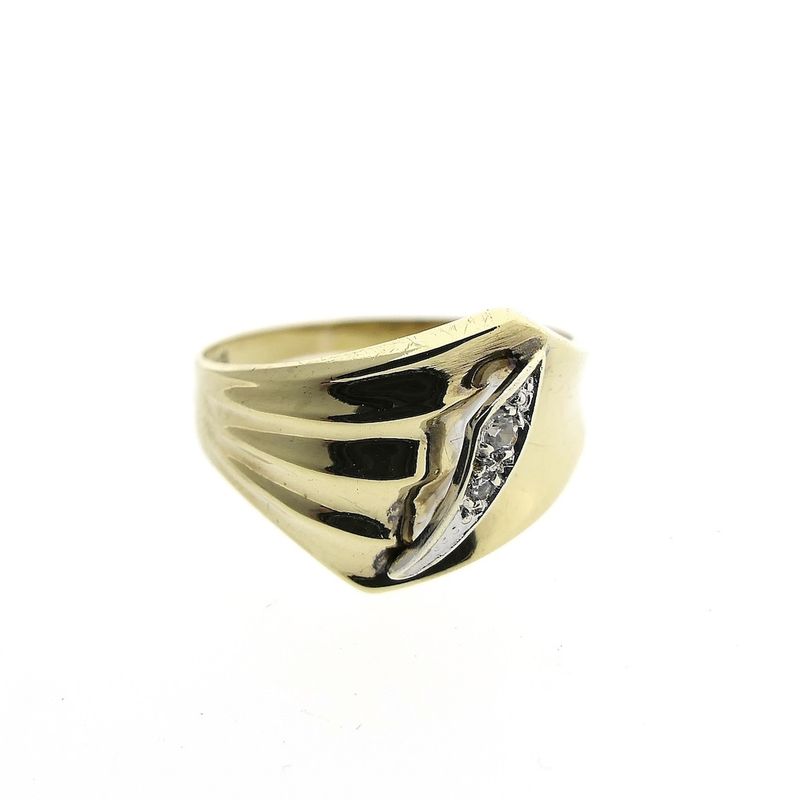 Image 3 of Gold fantasy ring with zirconia