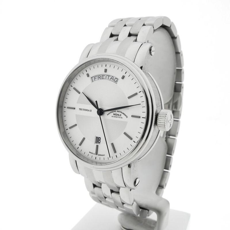 Image 2 of Mühle Glashütte Teutonia II M1-33-60; Automatic men's watch