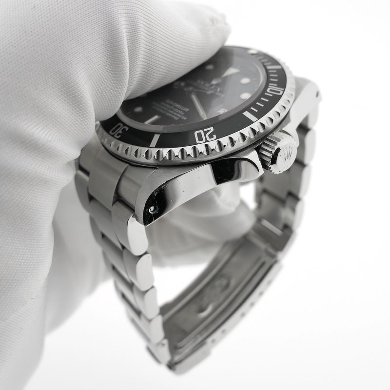 Image 25 of Rolex Sea Dweller 16600; Automatic diving watch in full set