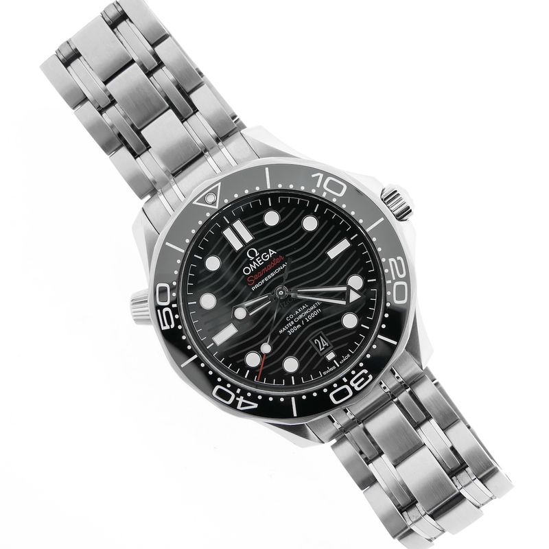Image 6 of Omega Seamaster 300m Co‐Axial Master Chronometer 42mm; Automatic diving watch