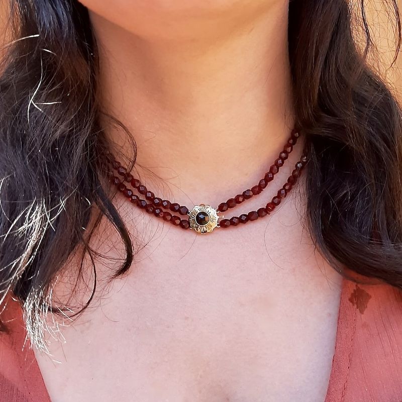 Image 10 of Antique glass bead necklace with gold clasp