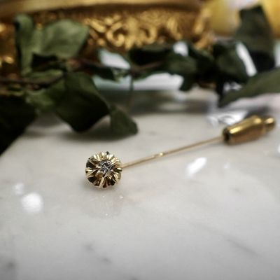 Image 2 of Gold lapel pin, tie pin with diamond | 0.05 ct.