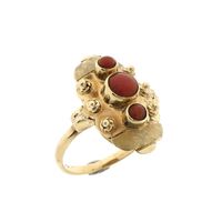 Vintage gold ring with red coral