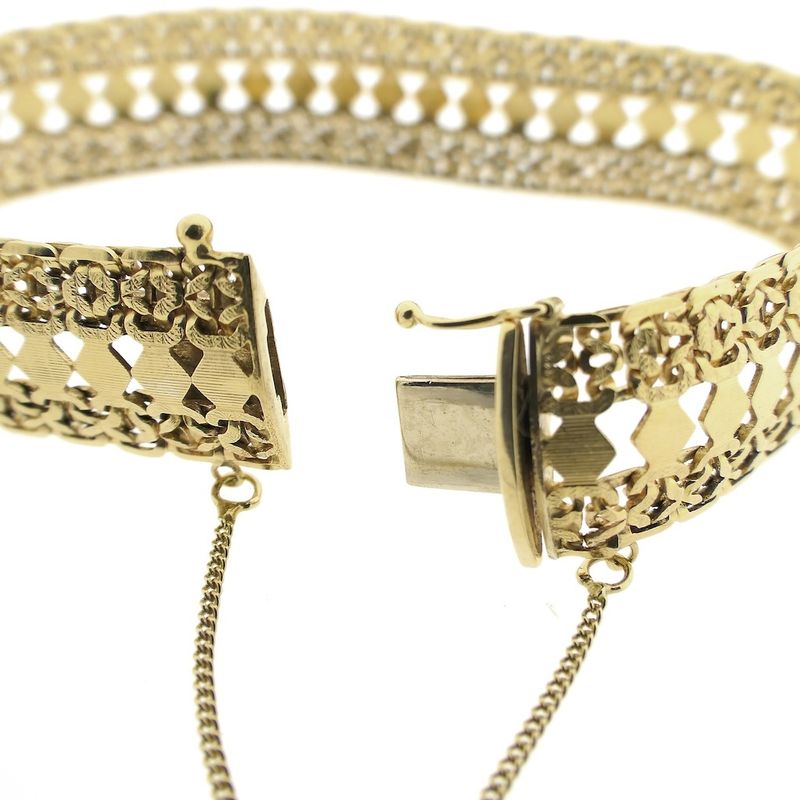 Image 4 of Golden fantasy link bracelet