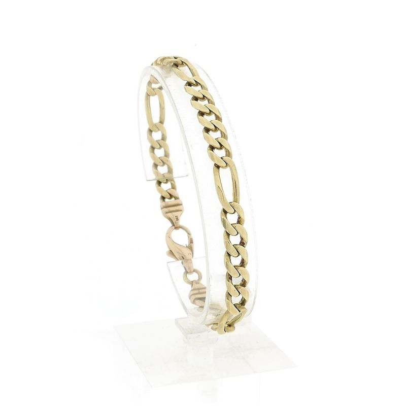 Image 1 of 8 carat Figaro link bracelet