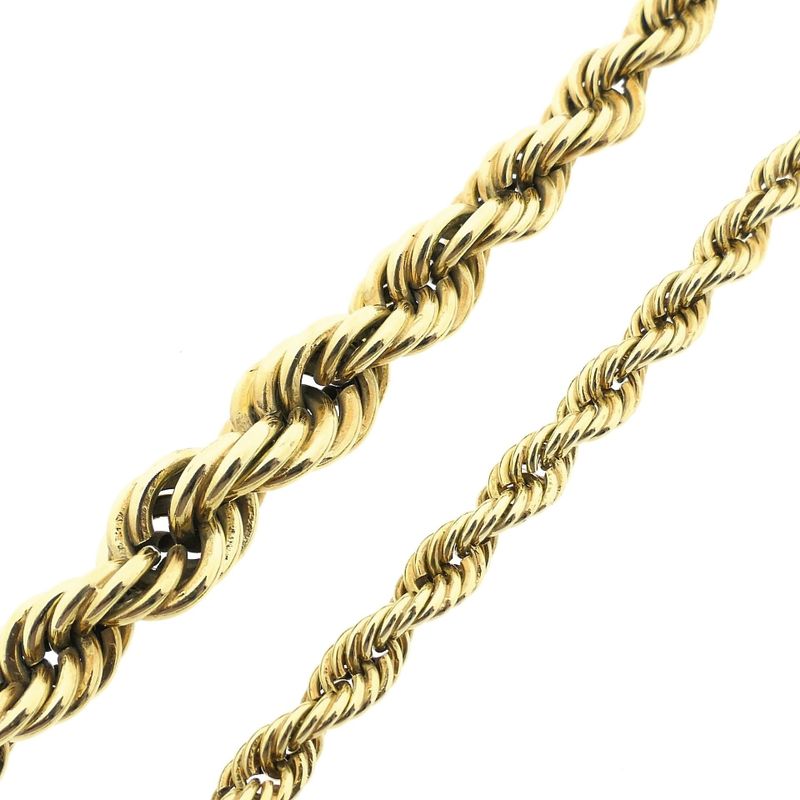 Image 7 of Gold twisted link chain