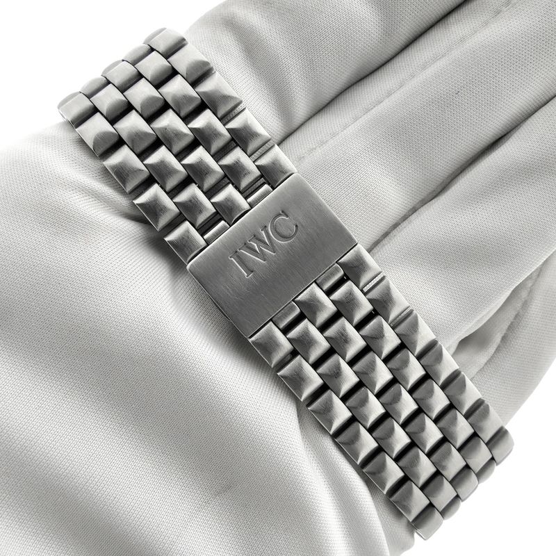 Image 7 of IWC Pilot Chronograph IW3706-007; Automatic men's watch