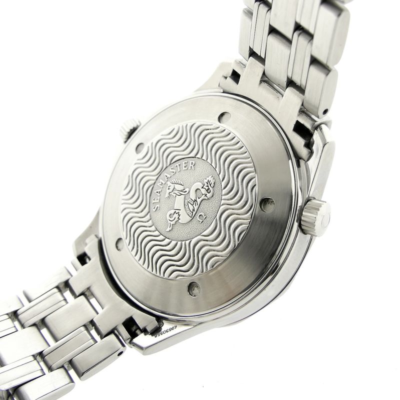 Image 11 of Omega Seamaster 300m 'James Bond'; Automatic men's diving watch