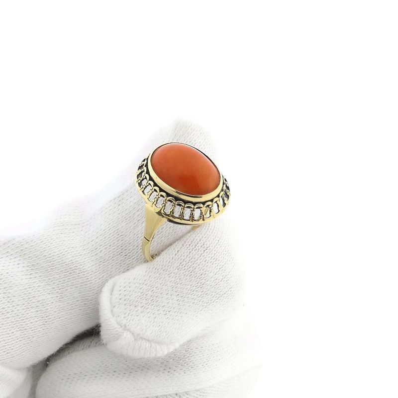Image 9 of Antique gold ring with red coral